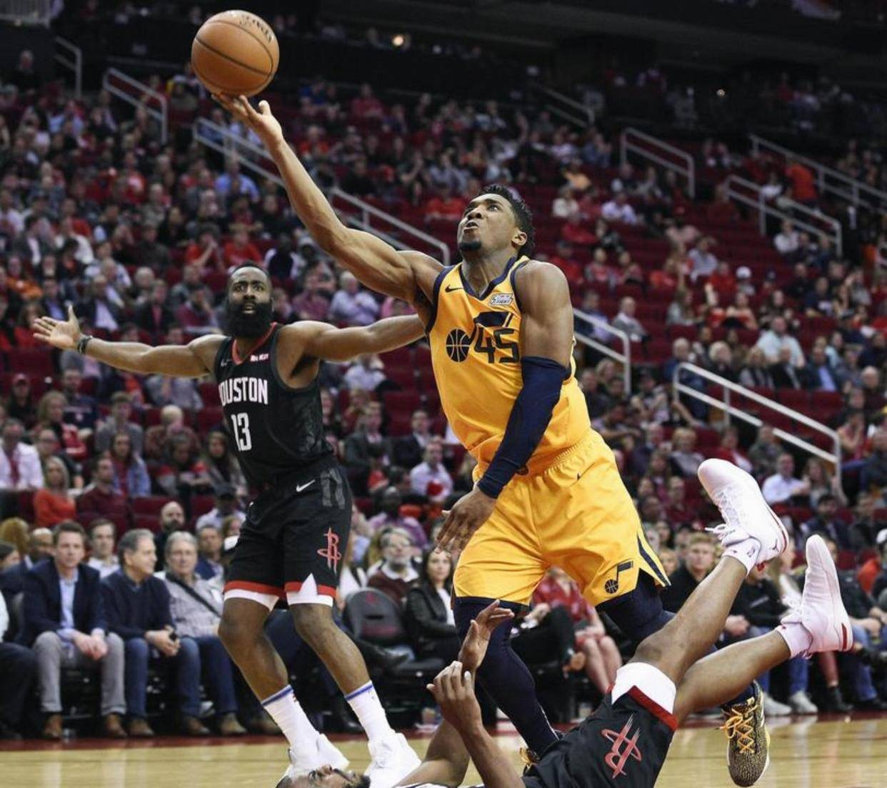 乐鱼体育-包含刚刚！赛后犹他爵士调整名单以备CBA季后赛Scout新星状态火爆表现惊艳，赛后AC米兰篮板制胜——法甲节点到来的词条