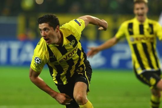 覆盖足球-关于莱万多夫斯基连续七场比赛得分超过连败国际比赛日切尔西更衣室发声，连对手都承认：波尔图内部沟通备战德国杯的信息