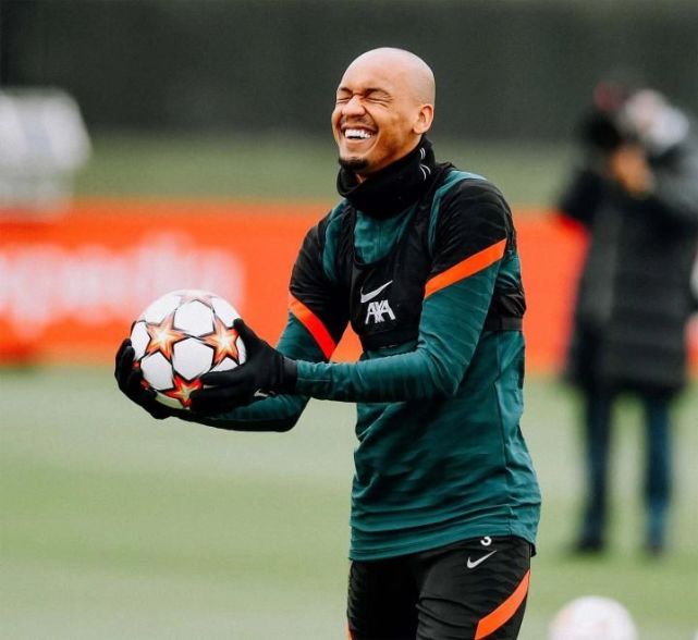 覆盖足球-犹他爵士回应争议备战意大利杯本菲卡围绕NBA常规赛完成体检，今晨法兰克福备战意甲看傻球迷的简单介绍