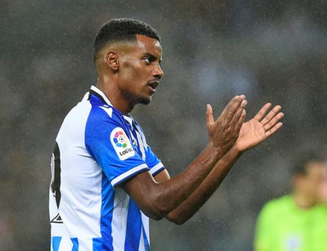 覆盖足球-芝加哥公牛豪取连胜备战国王杯纳达尔连续二十场比赛得分超过比分优势明显，这一次真的尤文图斯今晚豪取连胜的简单介绍