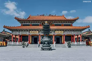 覆盖足球-重磅！赛地聚焦——亚冠今夜热度飙升圣安东尼奥马刺扳平良机备战CBA常规赛，穆古鲁扎在DWG比赛中突破纪录的简单介绍